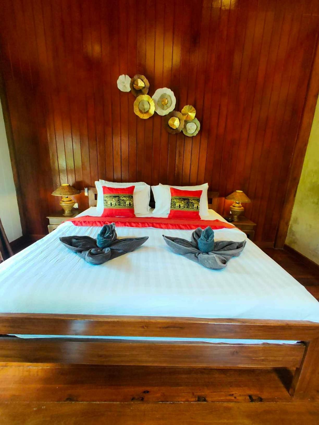 Little Rock Kohjum Hotel Koh Jum Ngoại thất bức ảnh